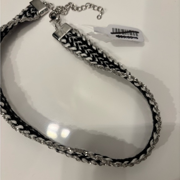 Free People Navy and White Chocker Necklace NWT - Picture 2 of 3